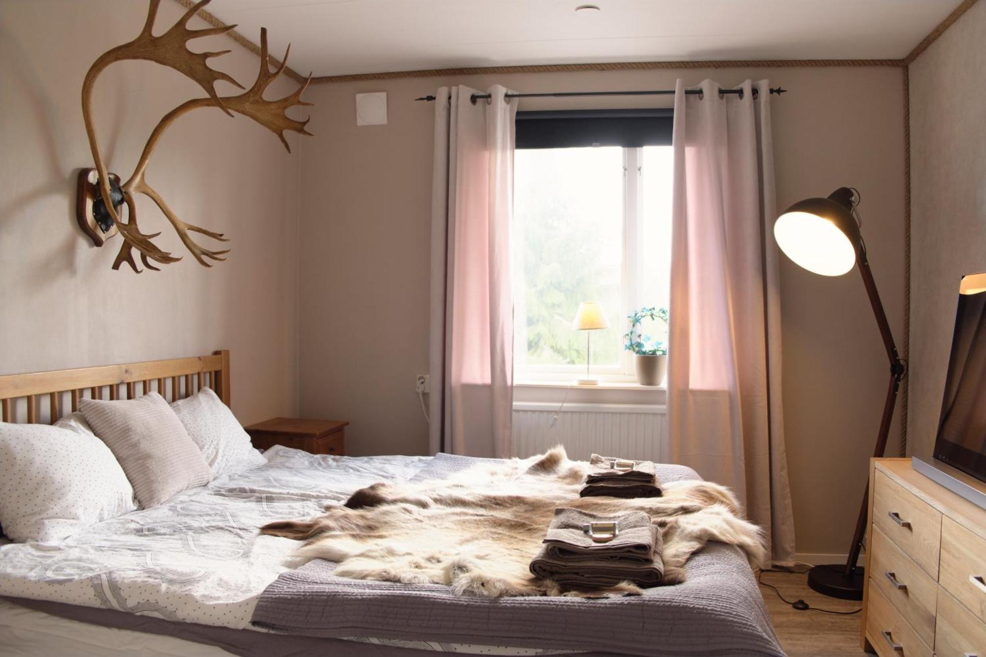 מלון Lapptrask Langforsen Glamping & Lapland Experience מראה חיצוני תמונה